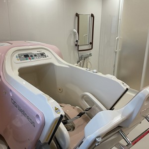 皆様のお体に合わせたご入浴を提供いたします。 入浴サービス